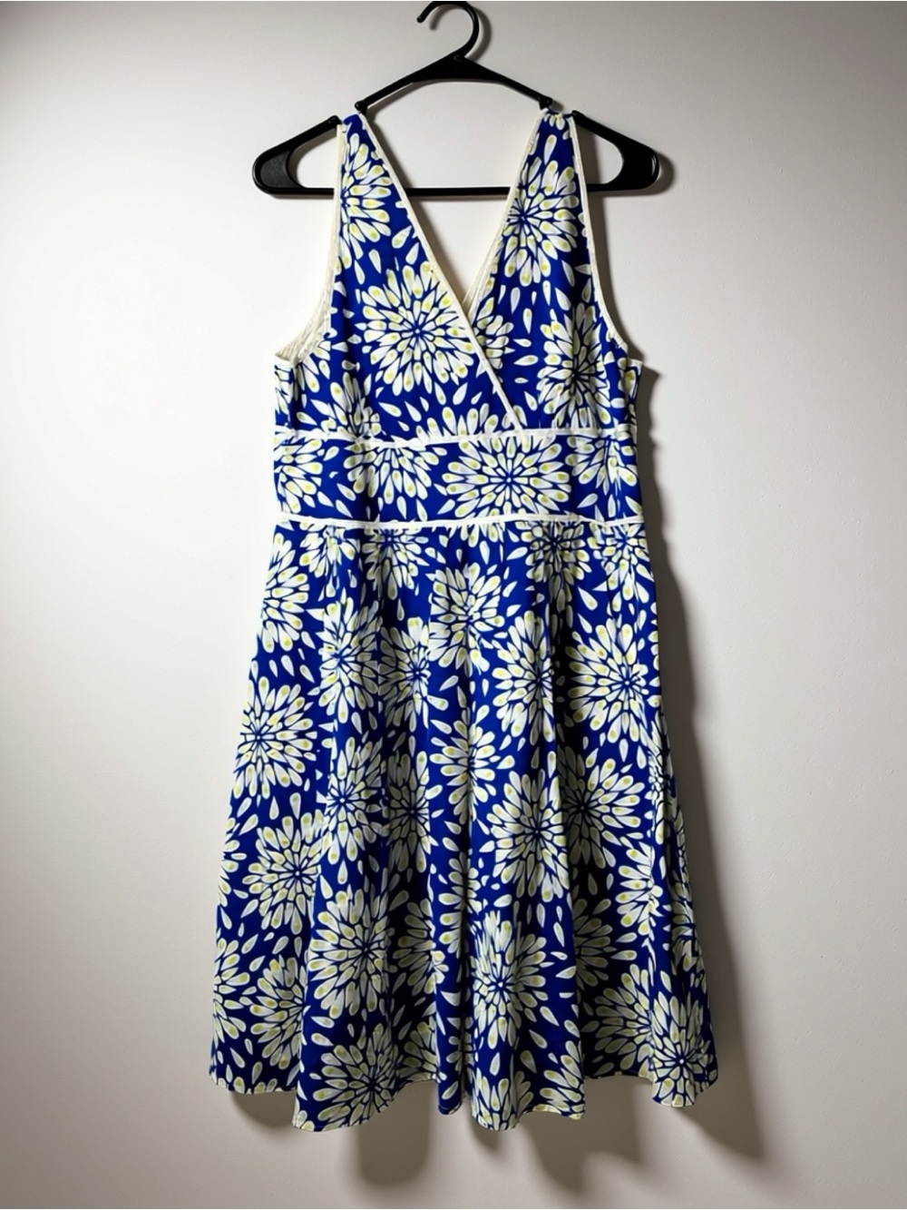 George brand - Blue Floral V-Neck Fit & Flare Dress - size 14